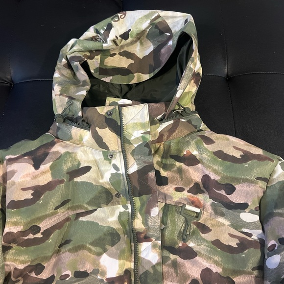 RC Outdoor Supply Puffer Jacket - Picture 5 of 5